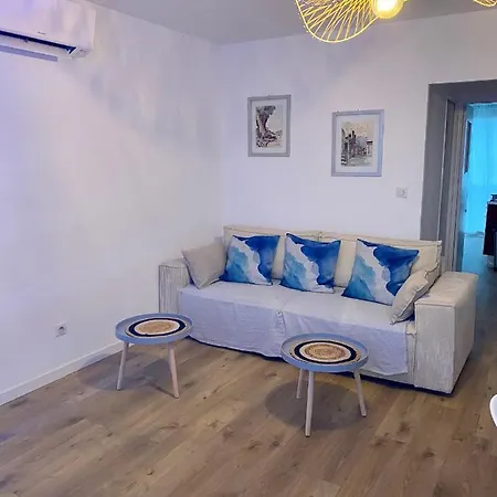 Appartement Centre Bord De T3 *